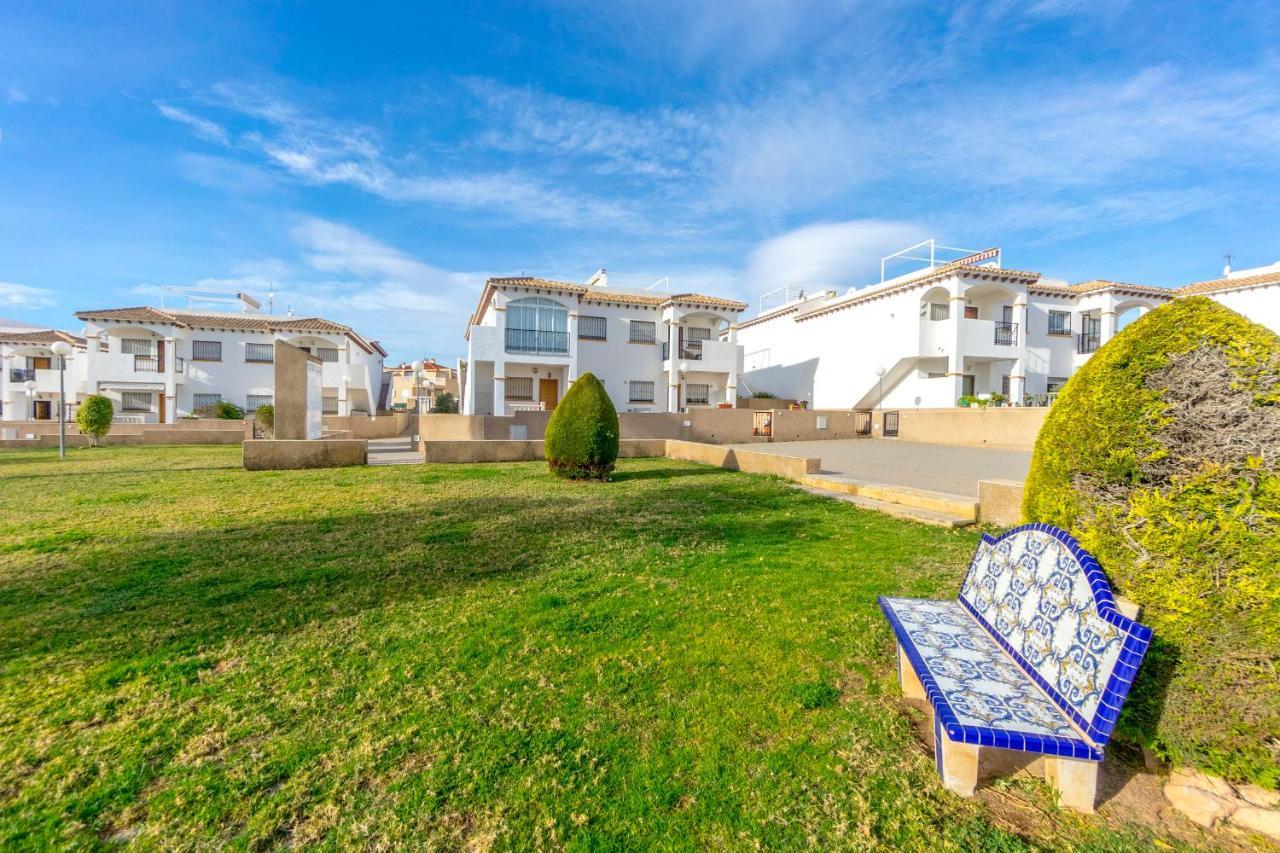 Cb Living - Homely Apartment Cinuelica, Punta Prima Dehesa de Campoamor  Eksteriør billede